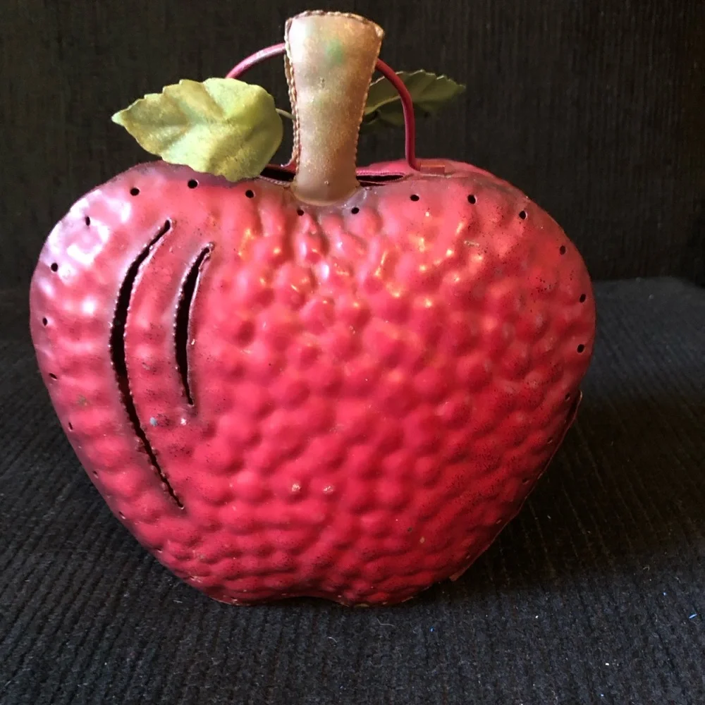 8065 Metal Apple Tea Light Candle holder Hangs Or Table/Desktop Grandma Cottage